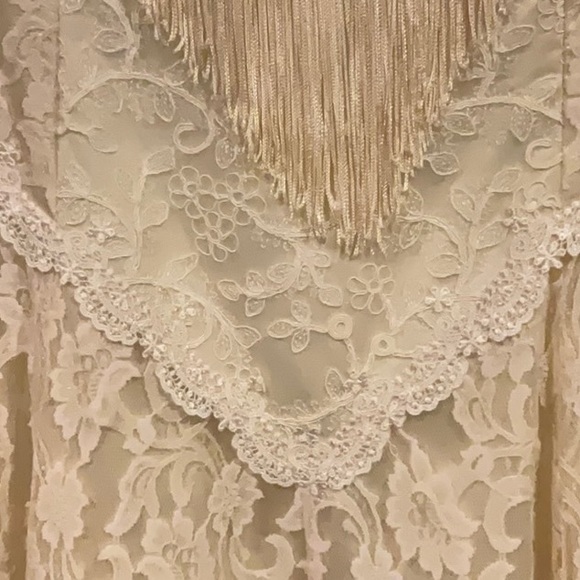 Martin McCrea Ivory fringed wedding dress - Picture 8 of 14